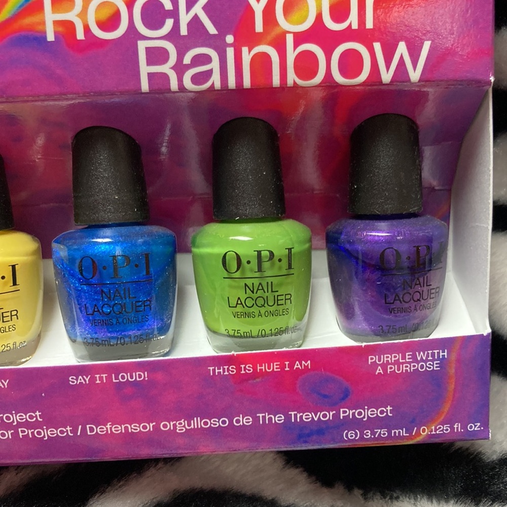 OPI Rock Your Rainbow Kit - Picture 4 of 4